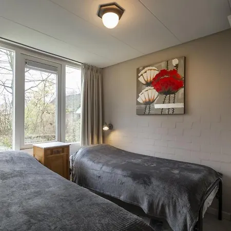 Rustig Gelegen Woning In Het Nr 140